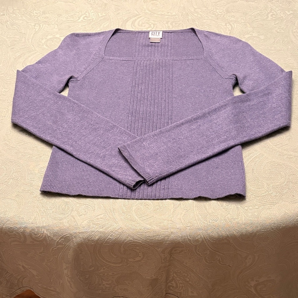 DKNY City Women's Large Pullover Top Long-Sleeved Lavender Scoop Neck
